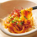 村さ来 - 鶏刺しユッケ （低温調理）　