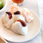 ルッチコーレ - おむすび 梅、阿波尾鶏肉味噌、鮭明太