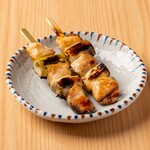 秘伝手羽先唐揚げと地鶏 焼き鳥 和個室 居酒屋 鳥心 - 
