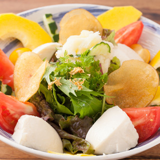 厳選した新鮮野菜だけをご提供