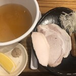 麺屋鈴春 - 塩つけ麺+藻塩・レモン