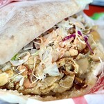 Mega Kebab 아이치 토우고우점 - 피타 빅 치킨 세트