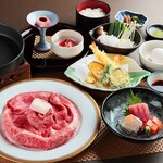 月日亭 - 神戸ビーフすき焼きと天婦羅・造り膳