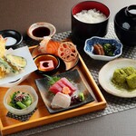 月日亭 - 点心膳