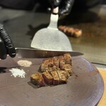 大阪鉄板焼き 神戸牛ステーキ Zin - 