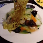 やまか飯店 - えび塩やきそば