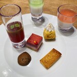 プレミアムカルビ - ランチが来る前に取りました♪