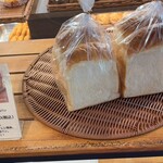 道と川の駅 花ロードえにわ - 