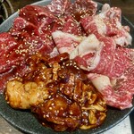 炭火焼ホルモン ぐう 築地 - 