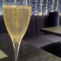 華都飯店 - 某サイト限定ランチ 珊瑚
                コース＋選べるドリンク1杯付
                3500円
                