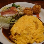 洋食家ロンシャン 本店 - とろとろセット(入刀後)