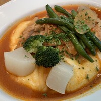 LE PORTIER Par Aux Delices de dodine Toranomon - ランチメインの鶏モモ煮込み