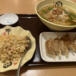 福来多 - 料理写真:餃子セット 3点セット
