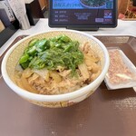 すき家 - 料理写真:✅めかぶオクラ牛丼¥690❗️