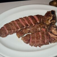 AKARENGA STEAK HOUSE - 