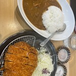 とんかつ檍のカレー屋 いっぺこっぺ 新橋店 - 