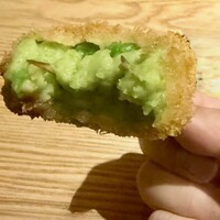 花林糖 - グリンピースの断面