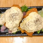 野菜巻きと焼き鳥 達磨酒場 - 大粒生牡蠣フライ