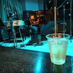 シンジュク・ピット・イン - 