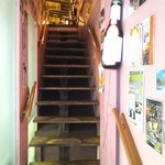 タイの食卓 クルン・サイアム - お店は2階