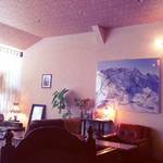 カフェ・ラ・トープ - ２０１４年の夏には壁の絵が変わってました