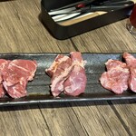 極み焼肉ホルモン 清司 - 