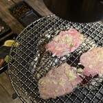 極み焼肉ホルモン 清司 - 