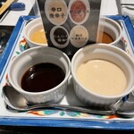 白金亭 - ハンバーグソース