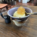 ぽくぽく - りんごシャーベット(200円)です。