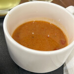 Honolulu International Airport JAL Sakura Lounge - 