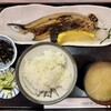 魚谷 - さんまひらき焼と鮭かま焼 玉子焼付 940円
2025年5月29日