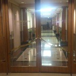 エスカリエ - 地下一階出口