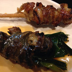 川二郎 - れば焼？（にら入り）、ひれ焼