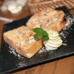 ピトン炭火珈房  - 