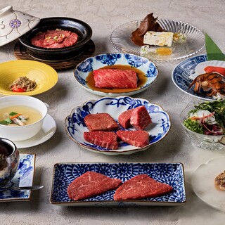 1人様から団体様まで注文可能な榊山牛フルコース