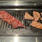 黒毛和牛焼肉 牛たつ - 