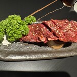 黒毛和牛焼肉 牛たつ - 