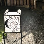 301955947 - 