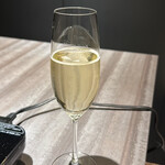 八重洲 和牛 すき焼き しゃぶしゃぶ 美月 - 