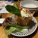 串揚げとワイン はち - ビジュアルリッチなクリーミーなポテトサラダ