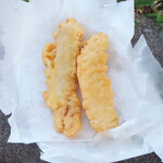 大城てんぷら店 - さかなといか。見分けがつきませんねｗ