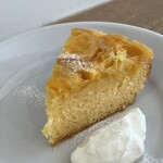 喫茶tton - この角度がいちばん凛々しく美しいと思います