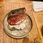 中町食堂 - 燻製さばポテサラ