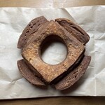 ラシーヌ ブレッド&サラダ - ◆オールドファッション(バニラ)　280円