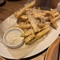 ビストロガブリ 大門店 - 自家製フレンチポテト卵黄ディップ  968円