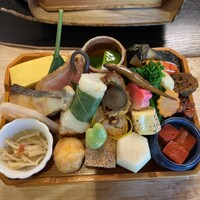辰巳屋 - 