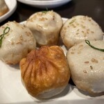 弄堂 生煎饅頭 - これが、焼きの面