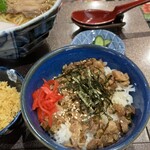 山形十割そば処 紅 - 賄い丼