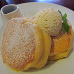 ニノーバル カフェ - 幸せのパンケーキ