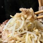 ラーメン専門 宮の森 - ヤサイリフト